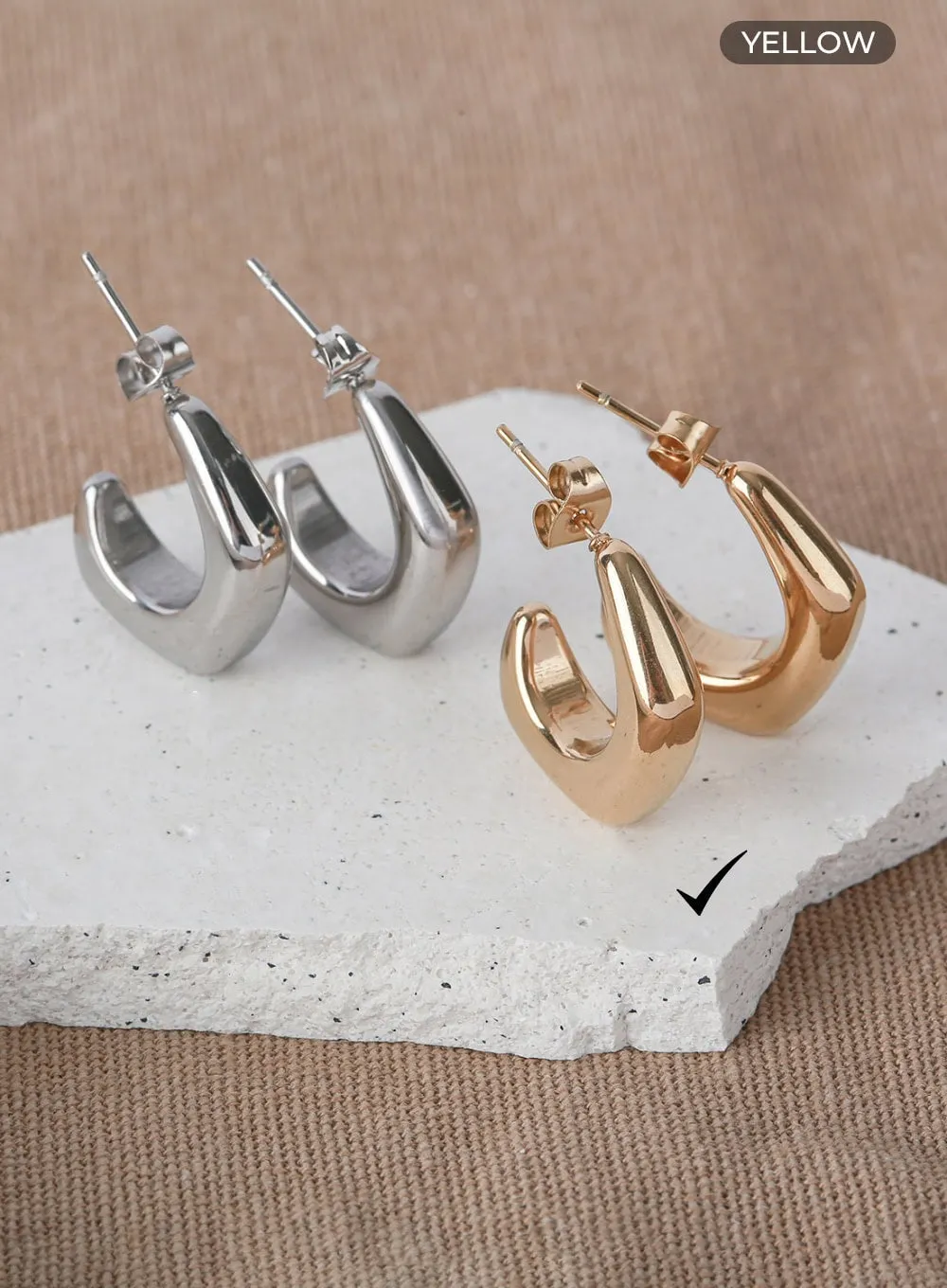 Angled Curved Bold Earrings IL404