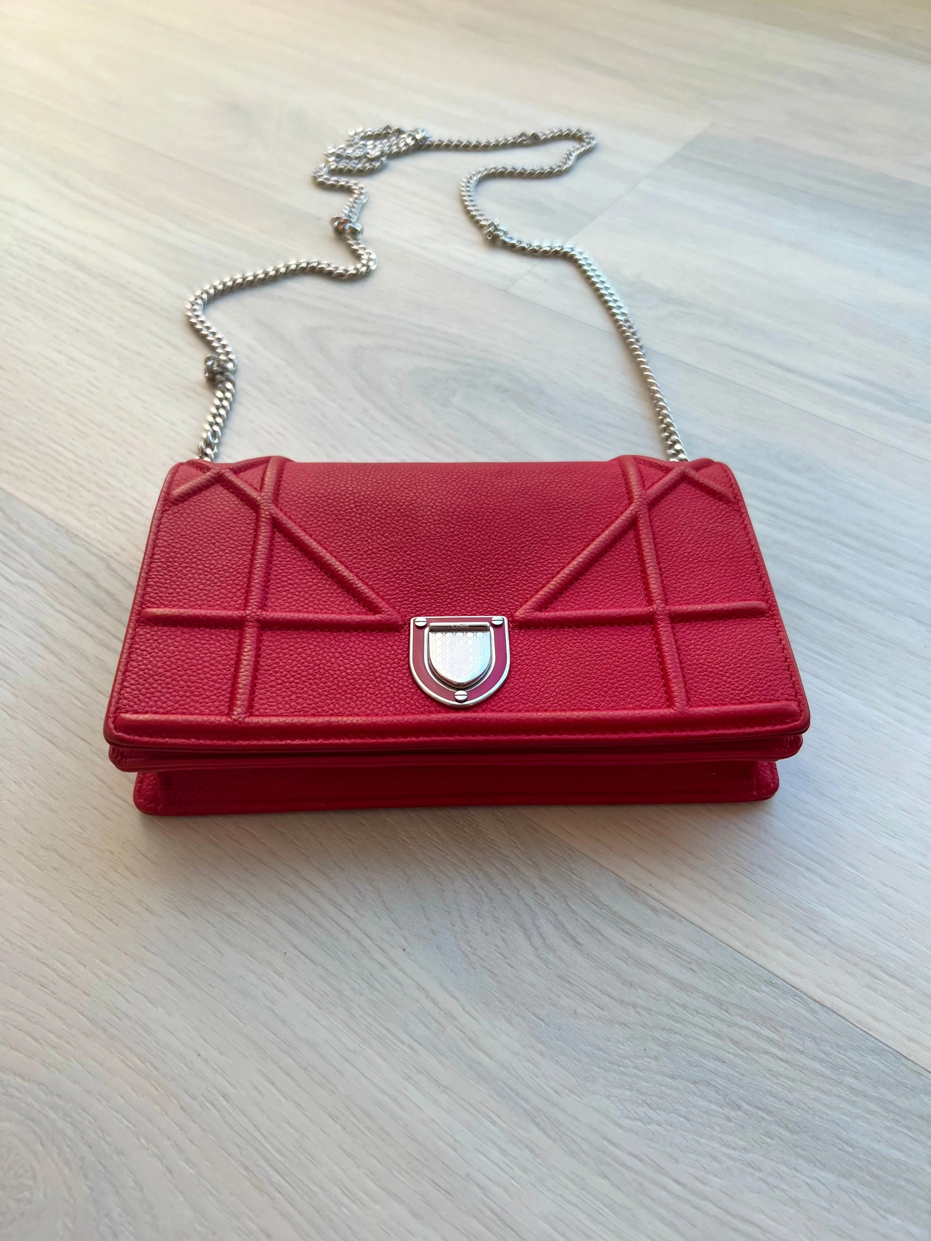 Christian Dior Diorama Wallet On Chain Bag