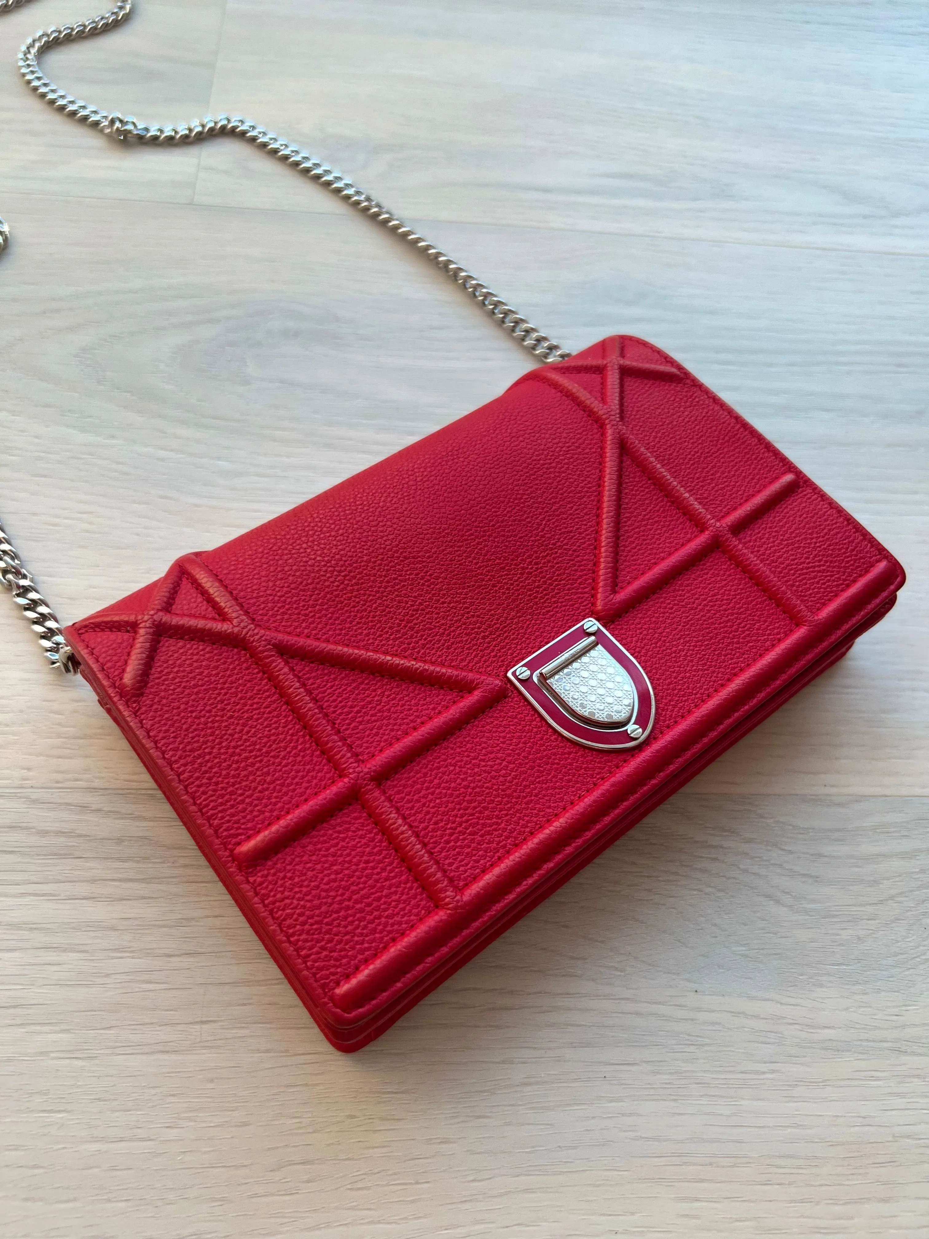 Christian Dior Diorama Wallet On Chain Bag