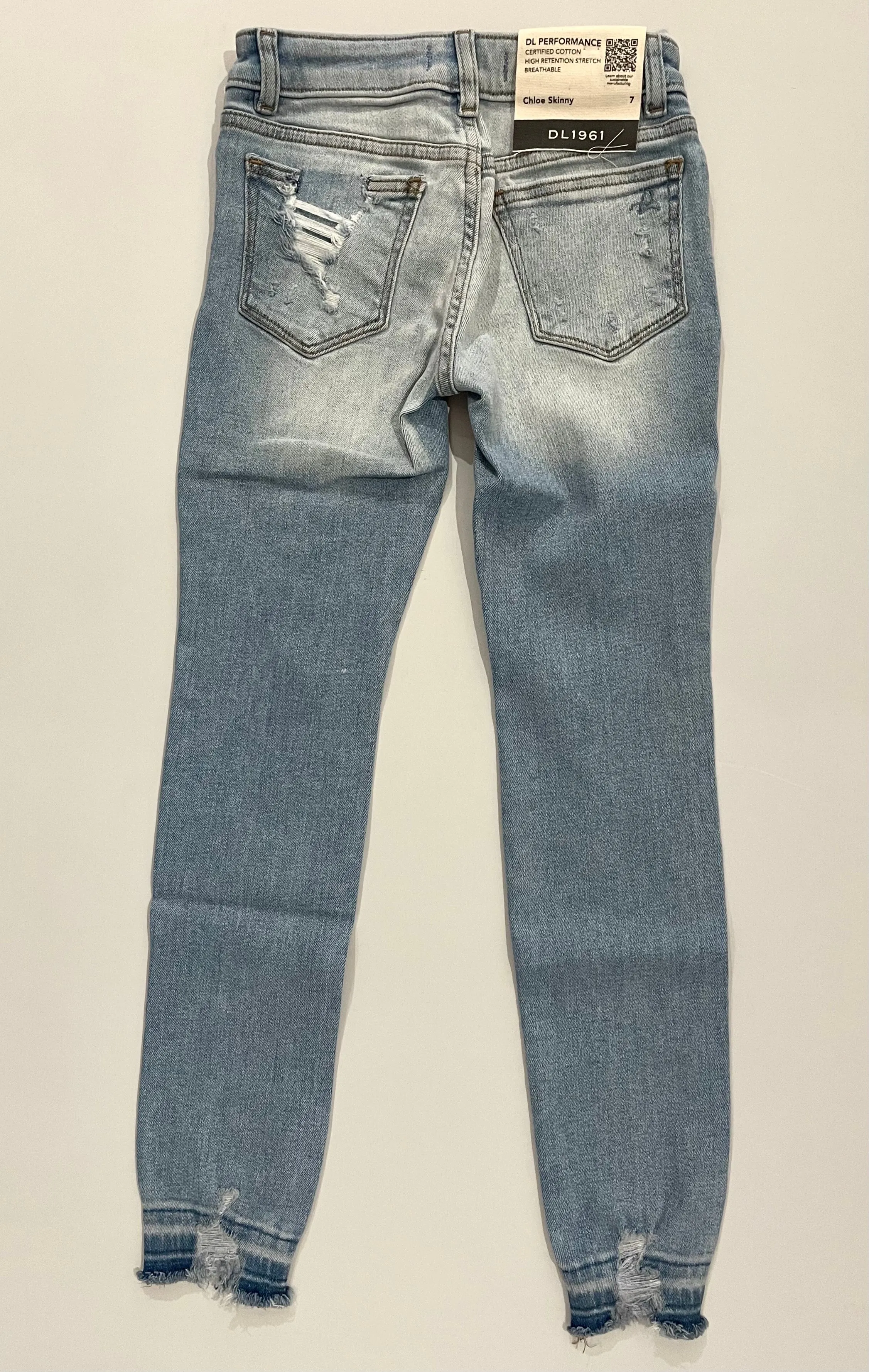 DL1961 Chloe Light Distressed Jeans