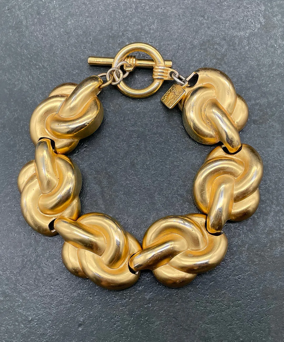 【USA輸入】ヴィンテージ ANNE KLEIN マットゴールド ブレスレット/Vintage ANNE KLEIN Matte Gold Bracelet