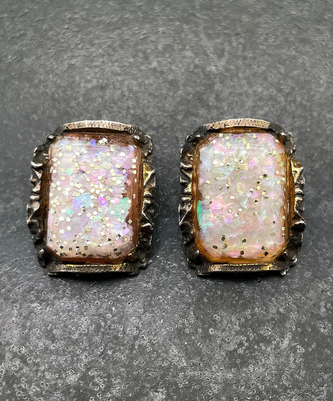 【USA輸入】ヴィンテージ SELRO コンフェッティ ルーサイト イヤリング/Vintage SELRO Confetti Lucite Clip On Earrings